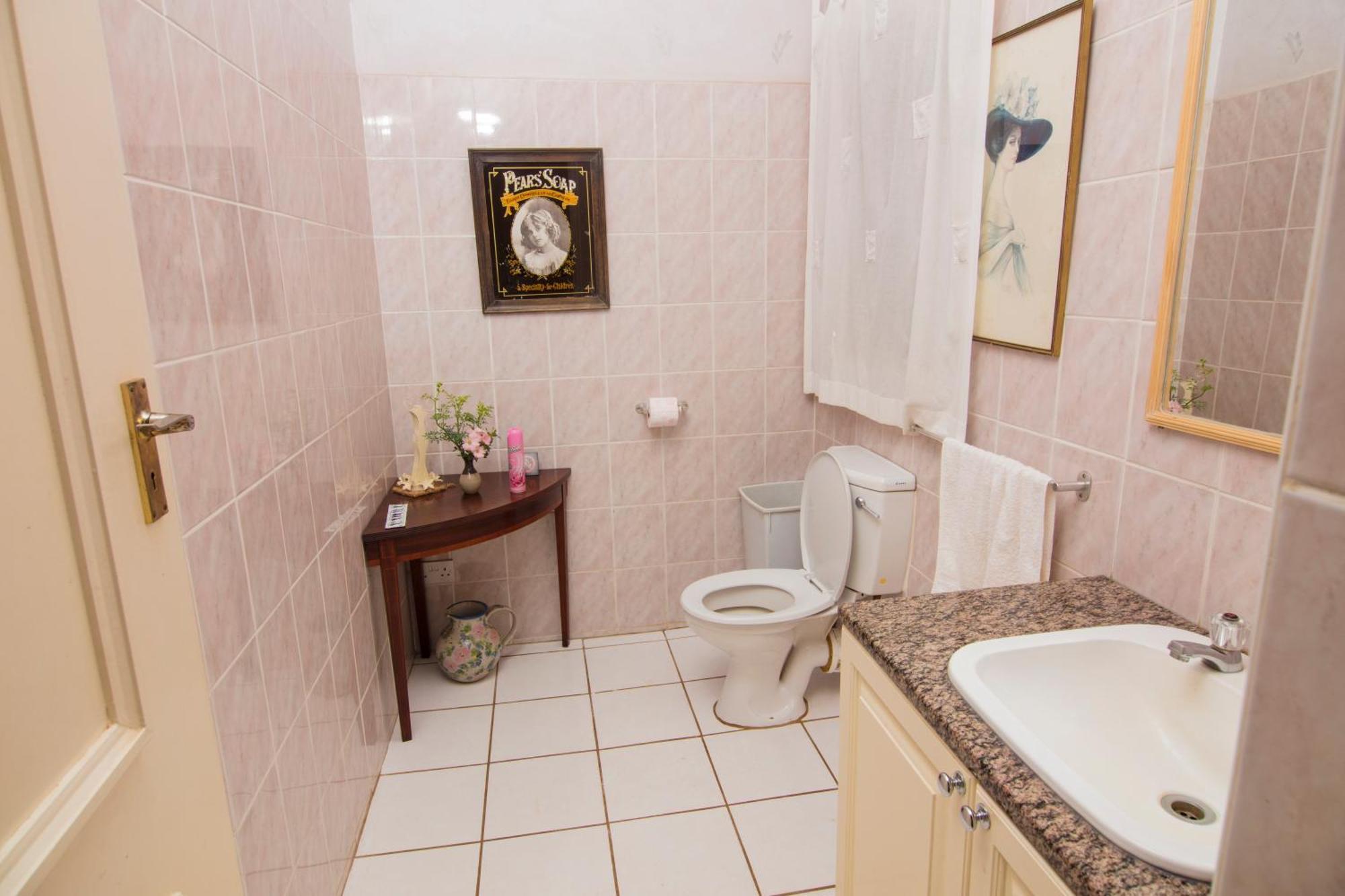 Bed and Breakfast 12 Fleetwood Хараре Экстерьер фото